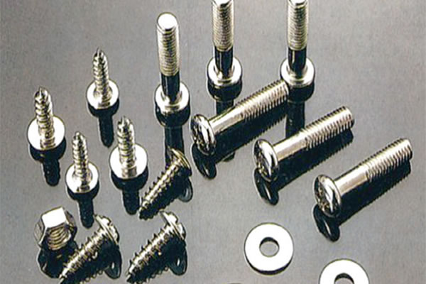  Fil d’acier pour frappe à froid 